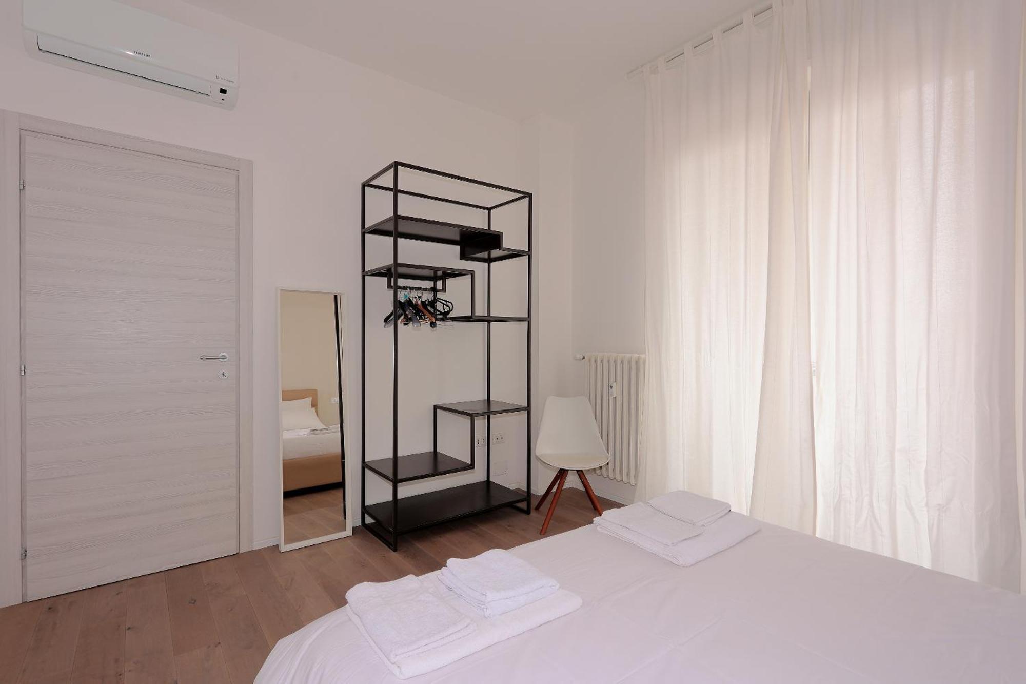 Vicino A Parcheggi Gratuiti - Vicino Al Centro Appartement Modène