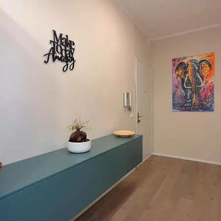 Vicino A Parcheggi Gratuiti - Vicino Al Centro Apartment Modena Exterior photo